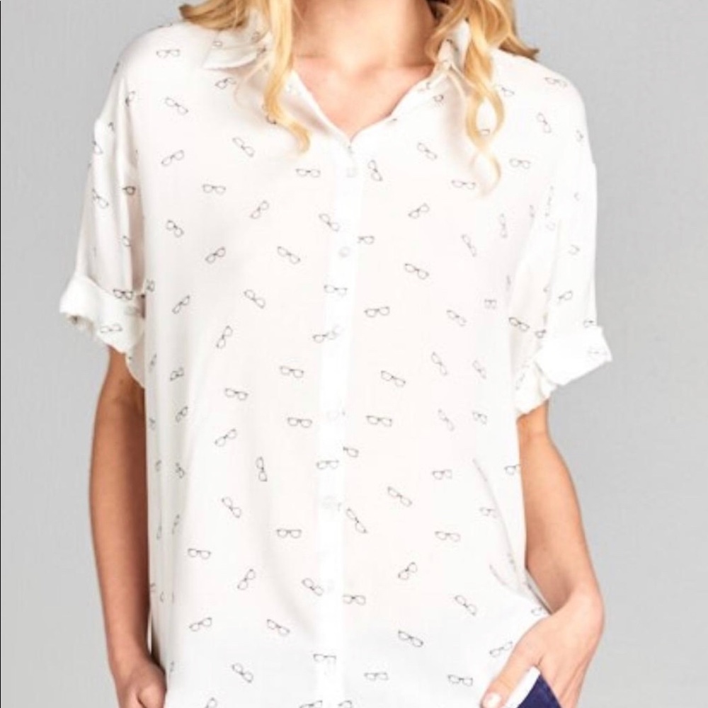 ELLISON Button Down Blouse